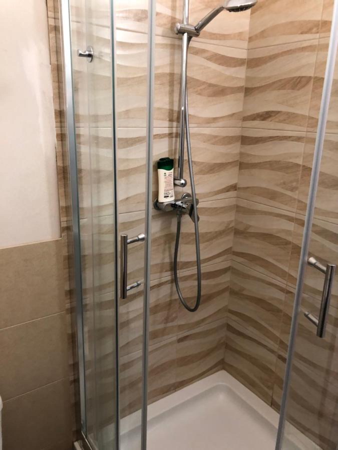 Sunlit Apartment Close To City Center プラハ エクステリア 写真